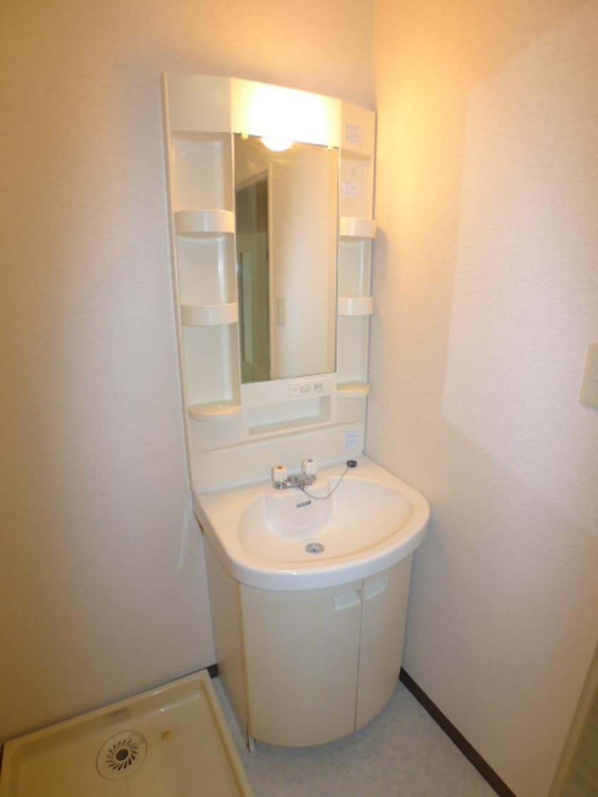 洗面 キャピタル南越