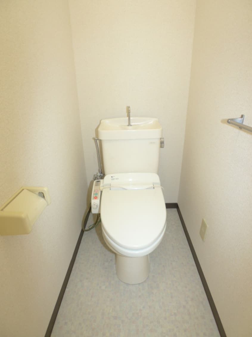 トイレ キャピタル南越