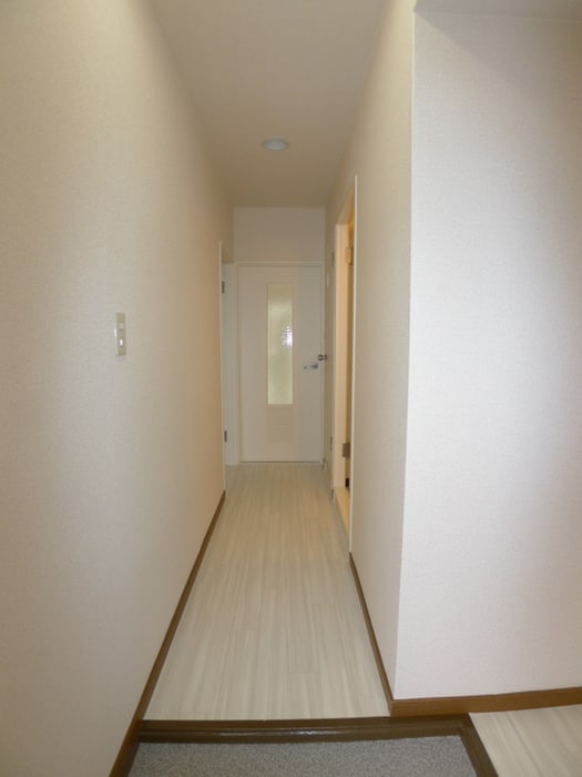 廊下 キャピタル南越