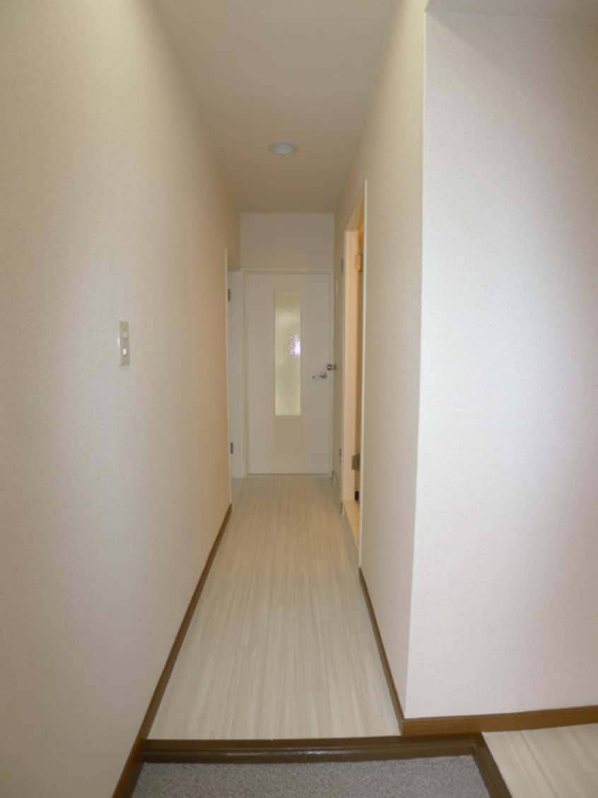 廊下 キャピタル南越