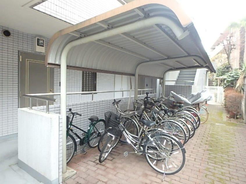 駐輪場 ムーンブリッジ千駄木