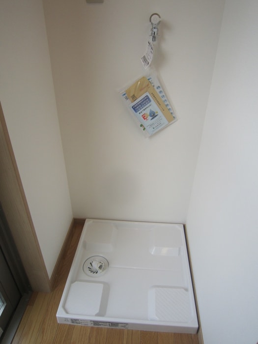 洗濯機置場 ロイヤルシティ西日暮里