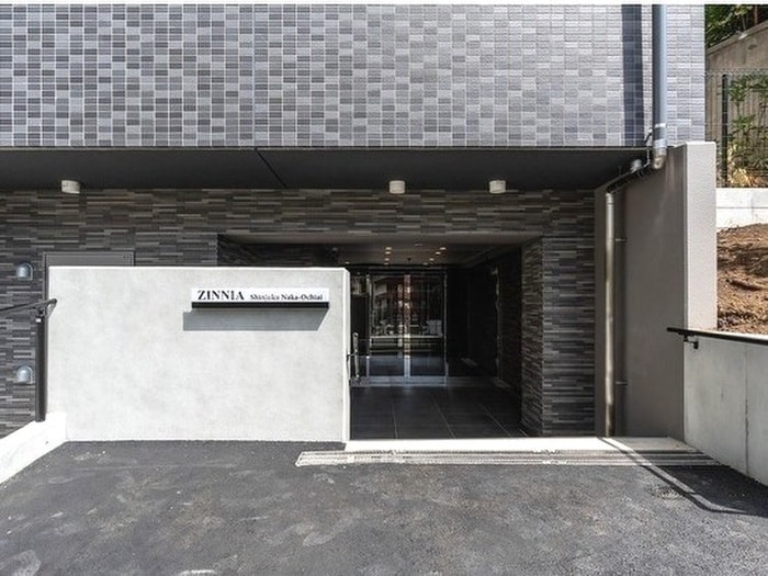 エントランス部分 ジニア新宿中落合