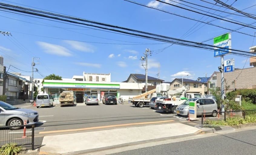 ファミリーマート　 石神井台6丁目店(コンビニ)まで365m サン・グレース