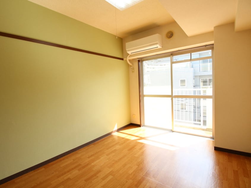 居室 パインクレスト調布