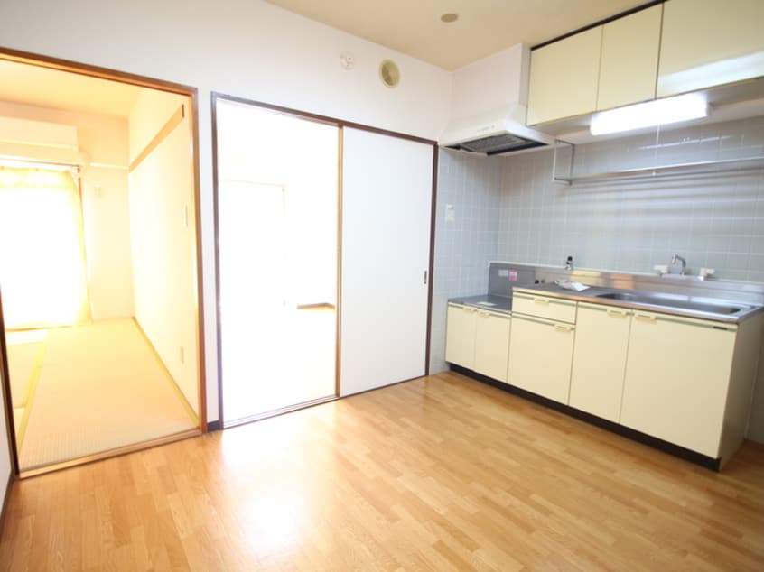 居室 パインクレスト調布