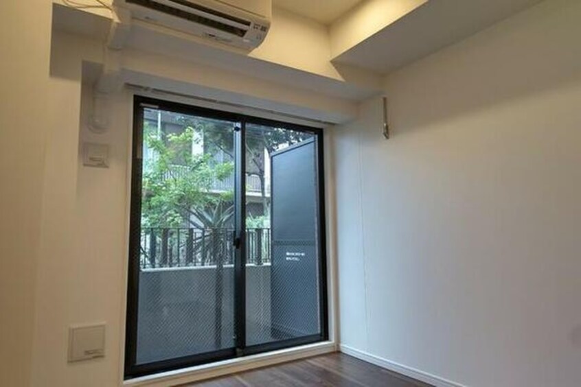 居室 プレジール神宮前