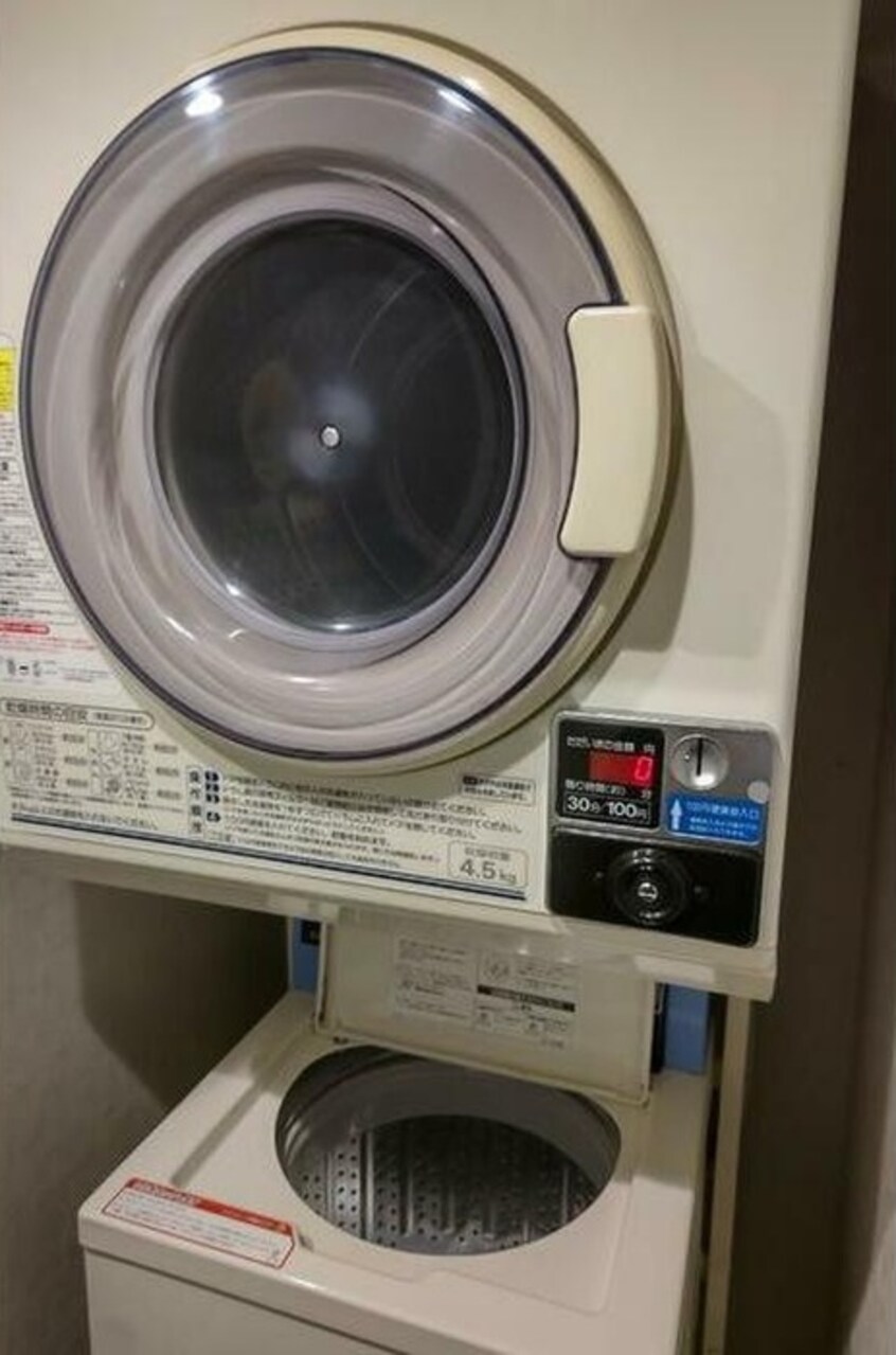 洗濯機置場 プレジール神宮前