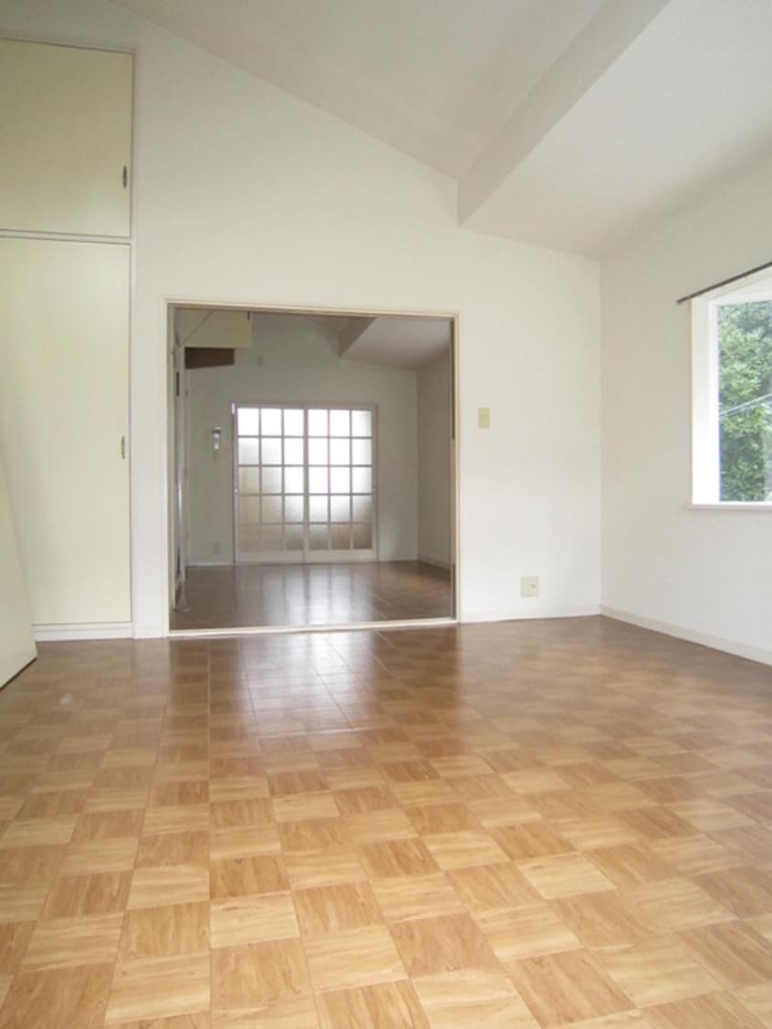 居室 サンライズ芦名