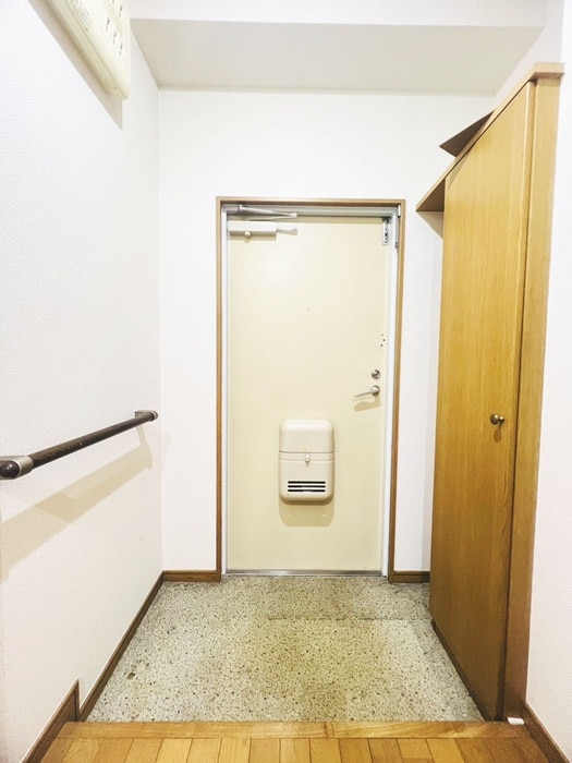 玄関 大和ビル宮野木