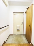 玄関 大和ビル宮野木