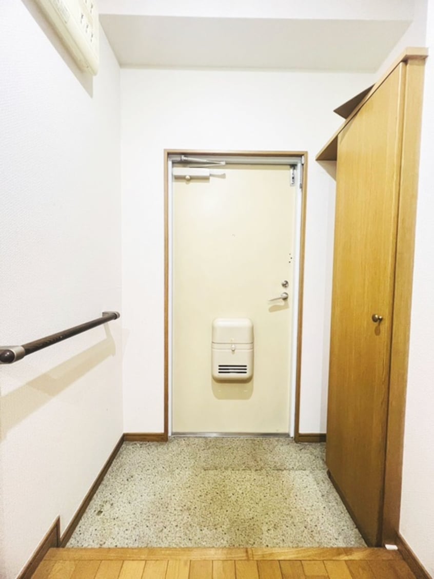 玄関 大和ビル宮野木