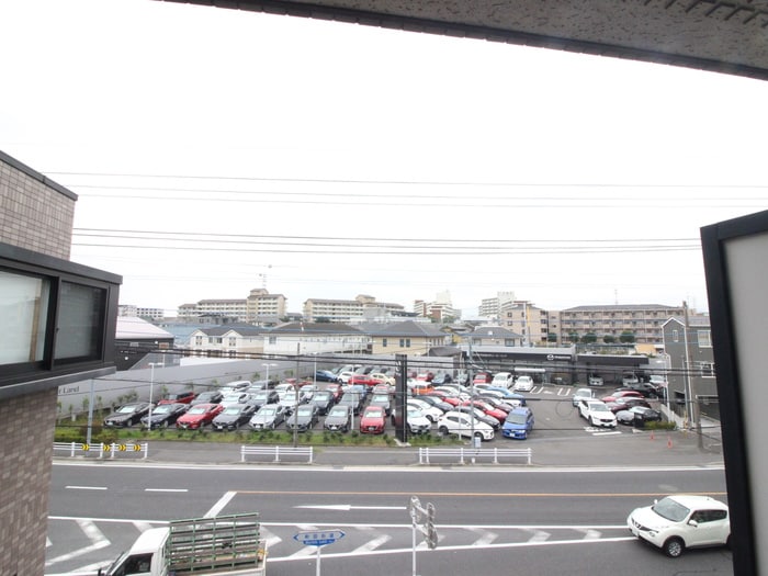 室内からの展望 パレグリスィ－ヌ