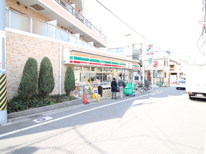 セブンイレブン(コンビニ)まで431m アミ－イケ
