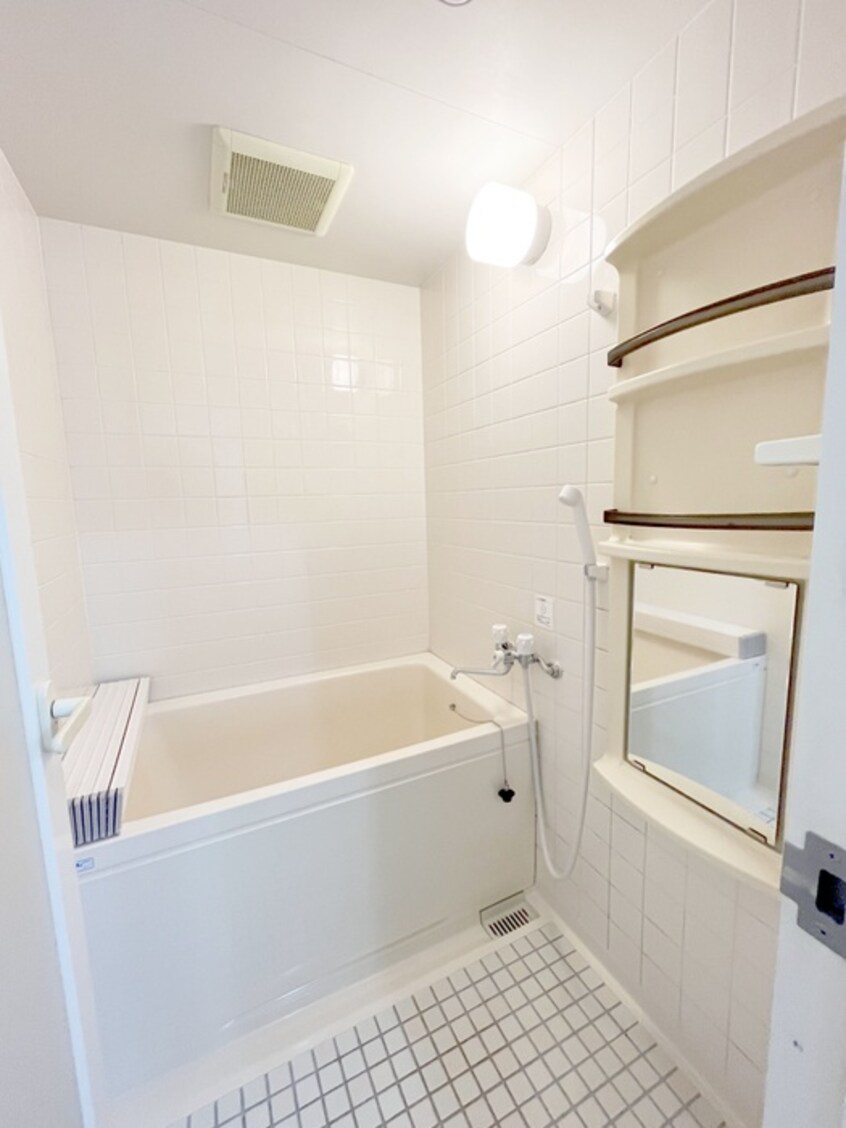 バス／シャワールーム等 レジデンスヒロ