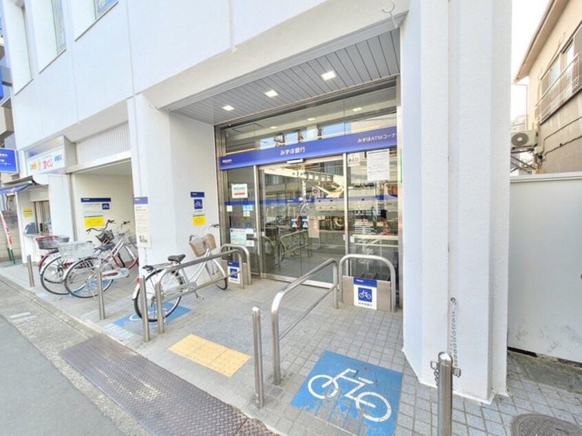 みずほ銀行　清瀬支店(銀行)まで61m フローレス元町