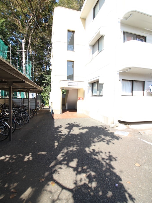 エントランス部分 リバーランドハイツＢ