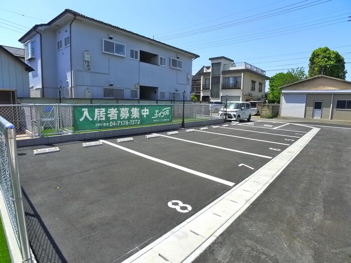 駐車場 ｽｳｪｰﾃﾞﾝﾊｳｽRAD HUS柏2