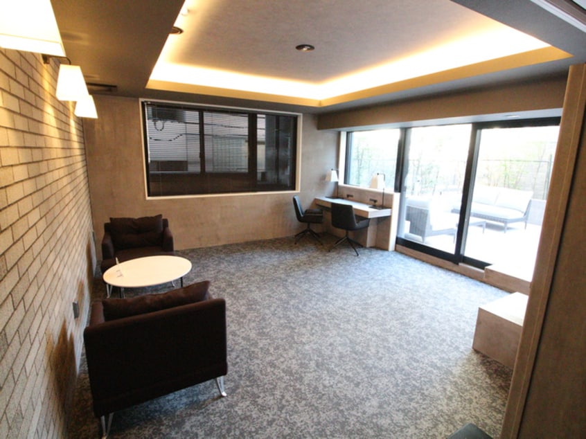 エントランス部分 ﾌﾟﾗｲﾏﾙ中央MINATO