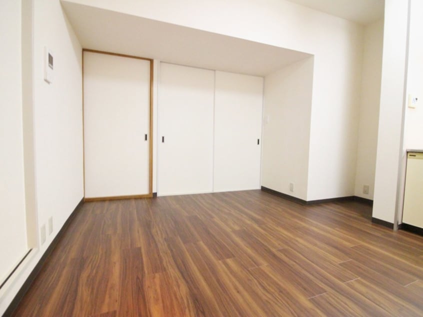 廊下 グランドステータス中村