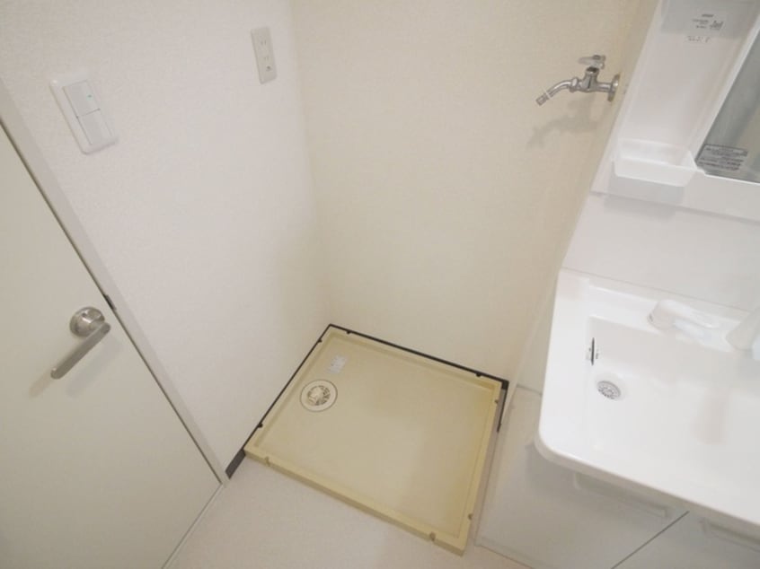 洗濯機置場 グランドステータス中村