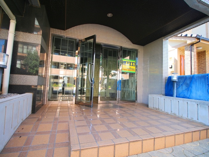 エントランス部分 市川第七ビル