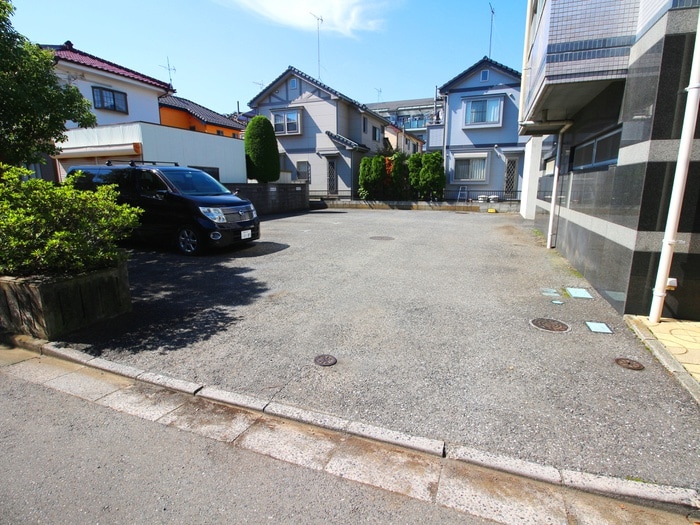 駐車場 市川第七ビル