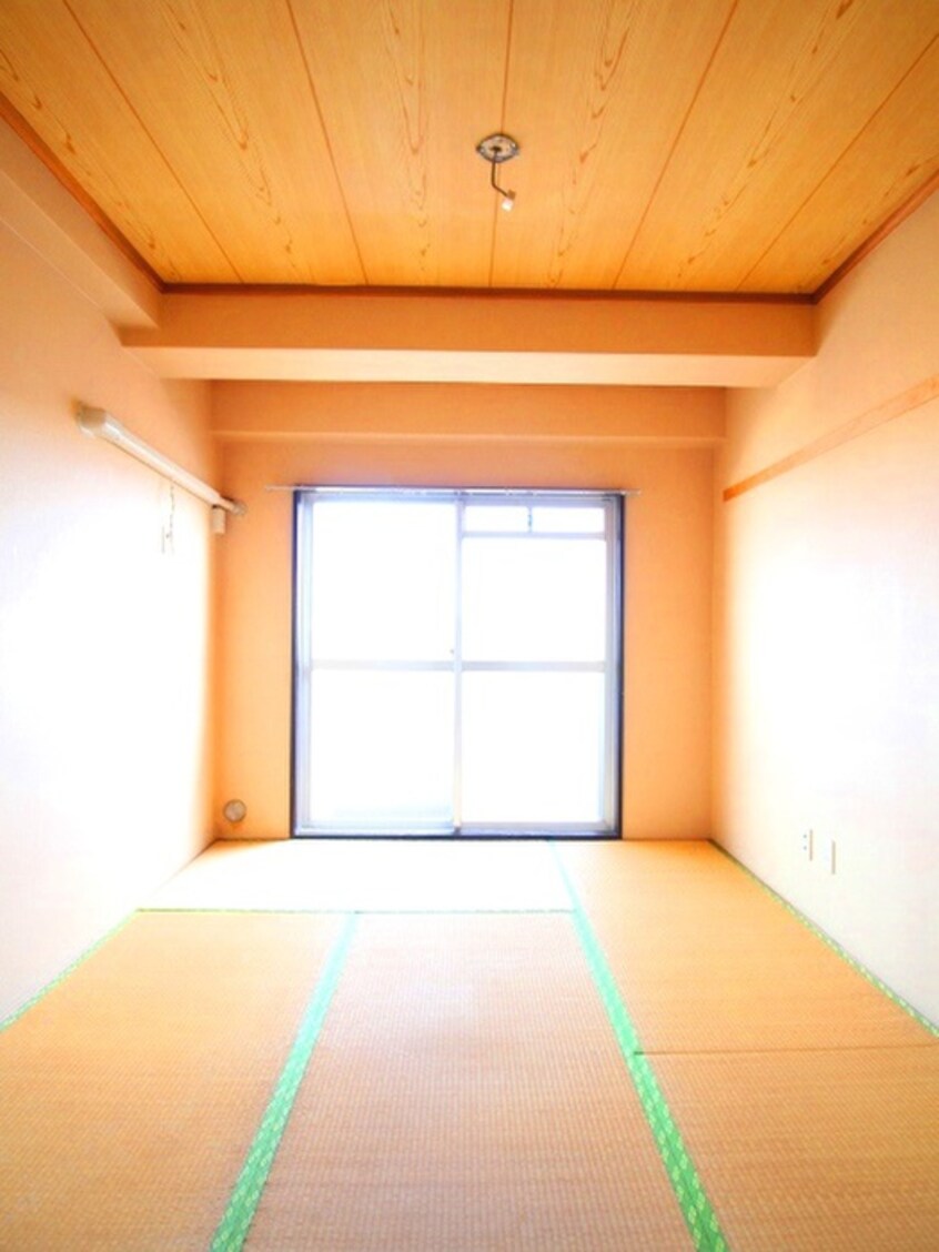 室内からの展望 市川第七ビル