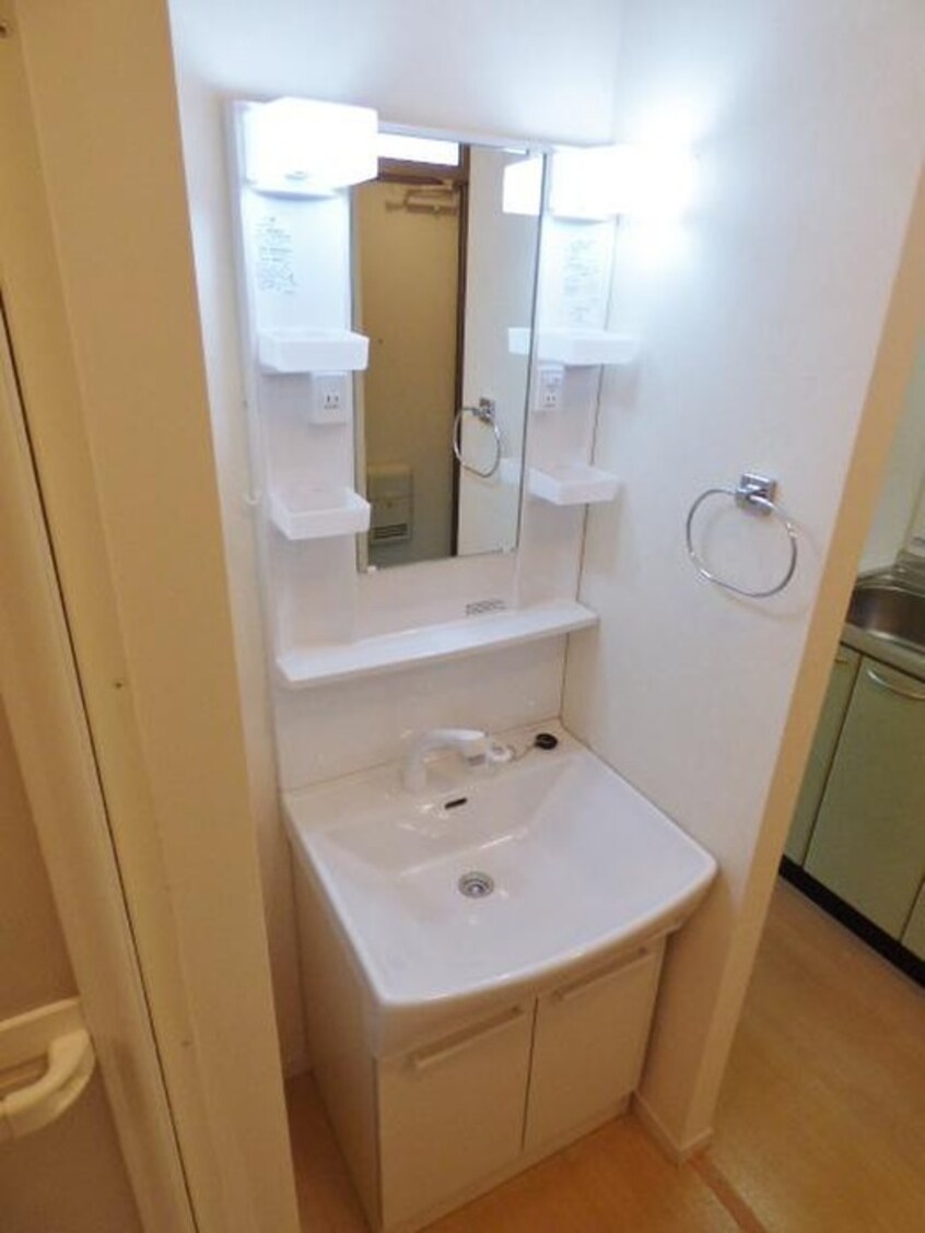 洗面 イ－ストアヴェニュ－片瀬