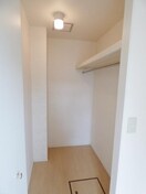 収納 イ－ストアヴェニュ－片瀬