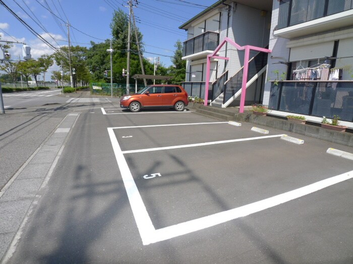 駐車場 クインハイツⅢ