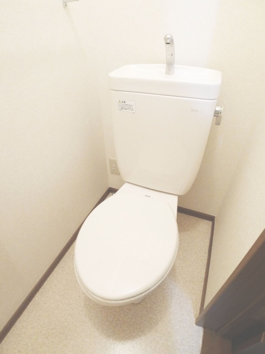 トイレ サンコート江戸川台