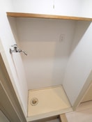 洗濯機置場 デルフィ与野本町