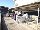 駐輪場 アマデウスハウス