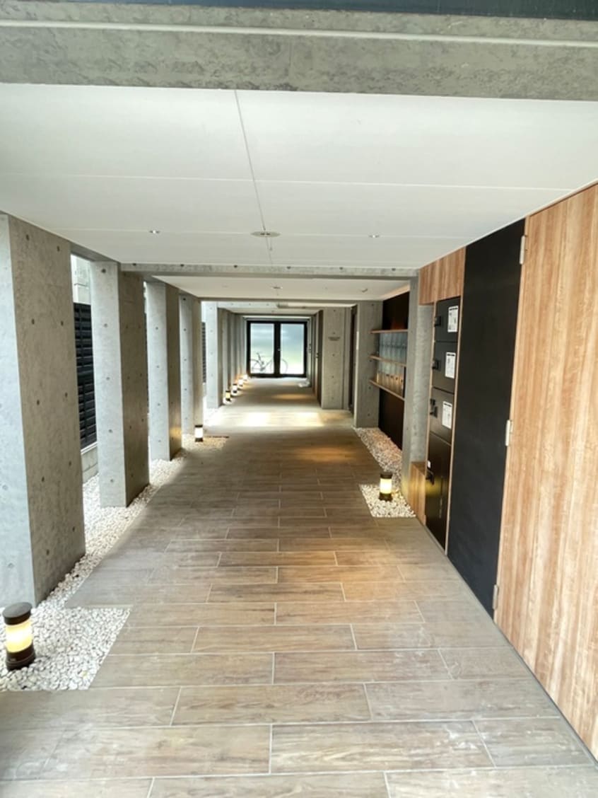 エントランス部分 ＬＥＧＡＬＡＮＤ　ＷＡＳＥＤＡ