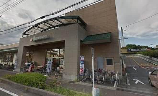 マルエツ大宮砂町店(スーパー)まで880m KAREID