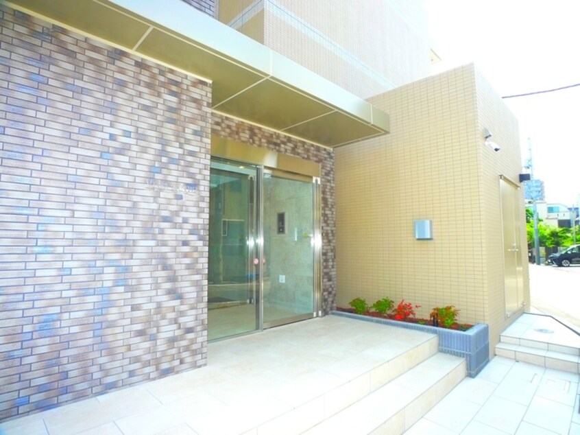 エントランス部分 ＶＥＧＡ　ＳＡＮＷＡ