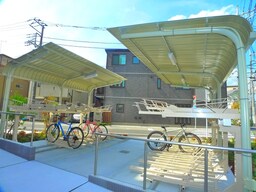 駐輪場