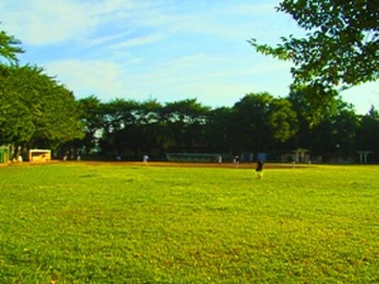 萩山公園グラウンド(公園)まで750m サン・ビクトワ－ル萩山