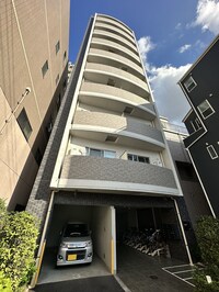 リブリ・First