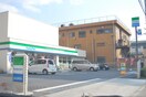 ファミリーマート　東保木間二丁目店(コンビニ)まで33m スカイハイツヨシミ