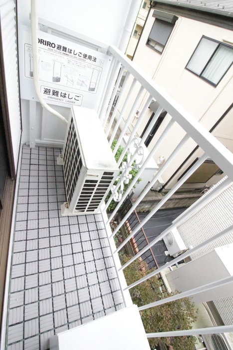 ベランダ・バルコニー ホワイトドミ－ル