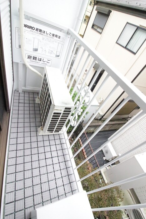 ベランダ・バルコニー ホワイトドミ－ル