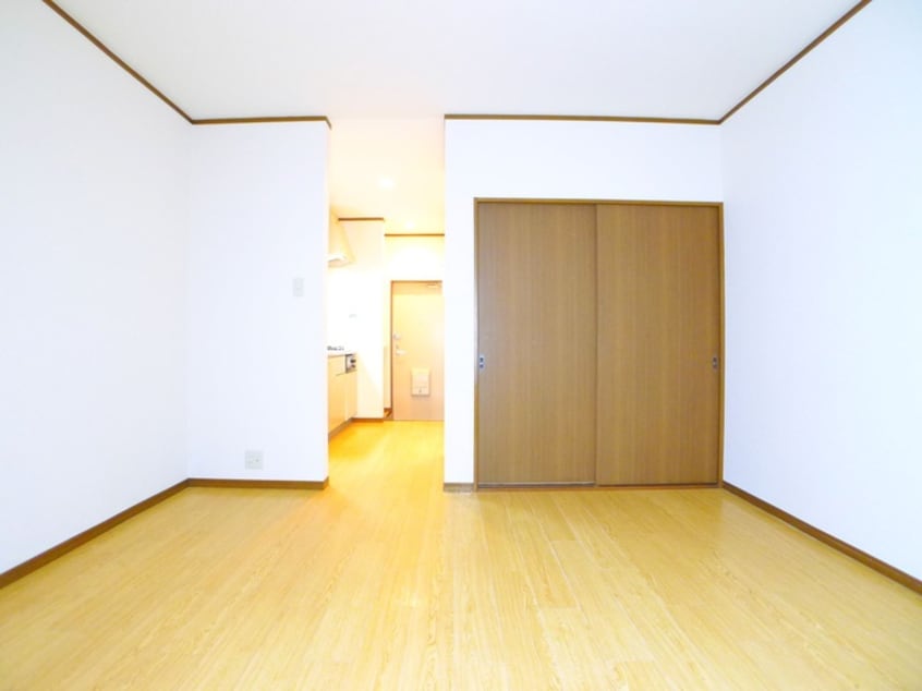 居室 フローラルコスモ