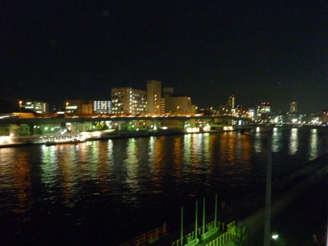 室内からの展望 Ｌａ　Ｄｏｕｃｅｕｒ　浅草橋
