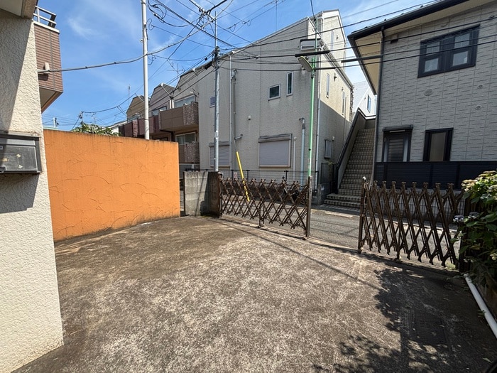 駐輪場 阿川ハウス
