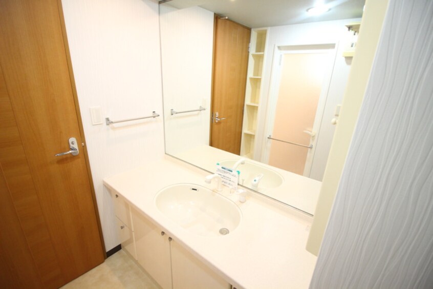 洗面 グランセリ－ナ（１４０３）