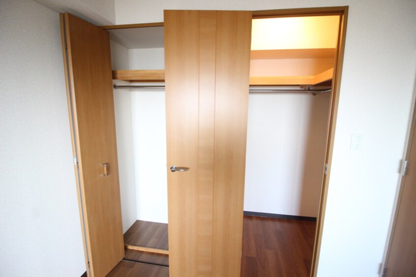 収納 グランセリ－ナ（１４０３）