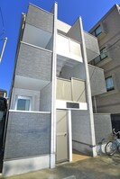 エムグランデの外観