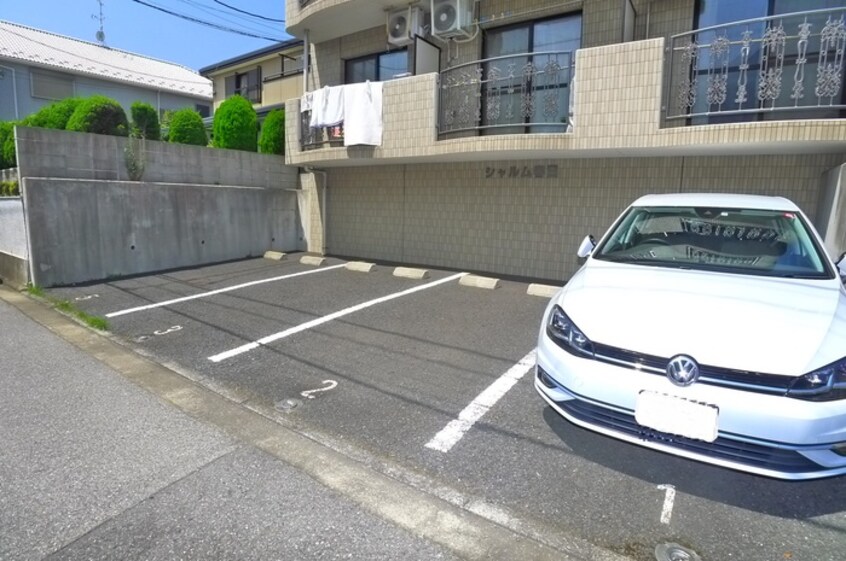 駐車場 シャルム春日